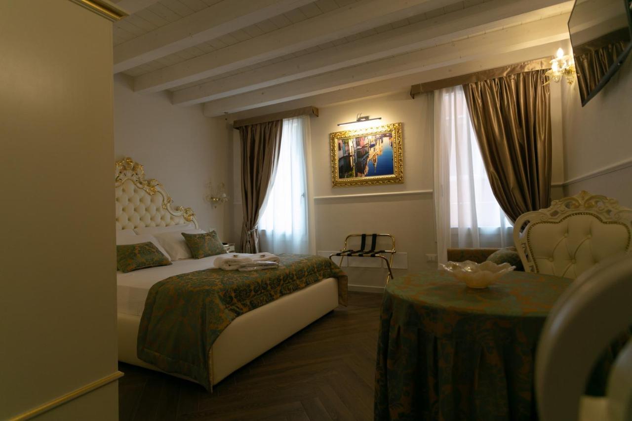 Ca' Vittoria Boutique House Apartsuite Чоджия Екстериор снимка