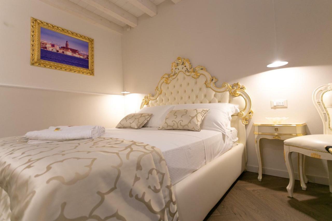 Ca' Vittoria Boutique House Apartsuite Чоджия Екстериор снимка