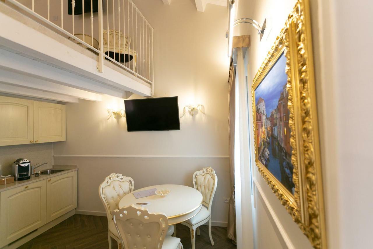 Ca' Vittoria Boutique House Apartsuite Чоджия Екстериор снимка