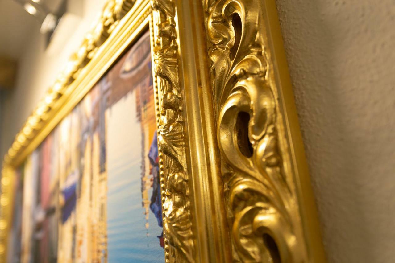 Ca' Vittoria Boutique House Apartsuite Чоджия Екстериор снимка