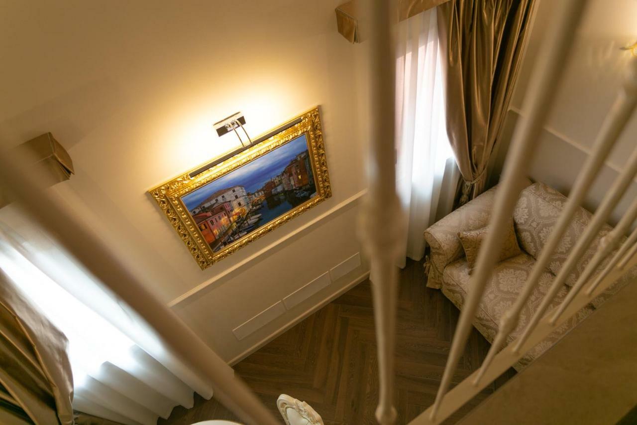Ca' Vittoria Boutique House Apartsuite Чоджия Екстериор снимка