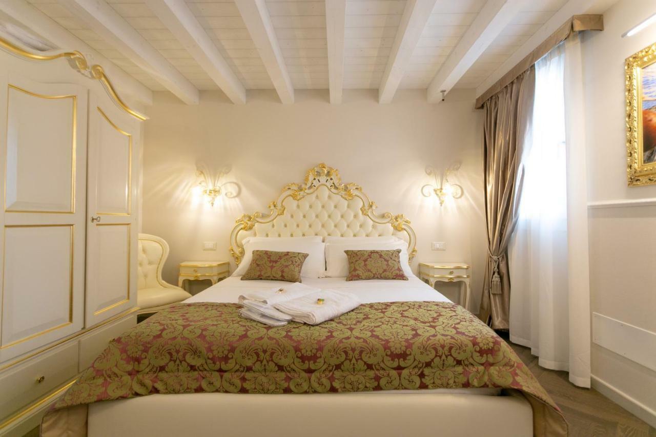Ca' Vittoria Boutique House Apartsuite Чоджия Екстериор снимка