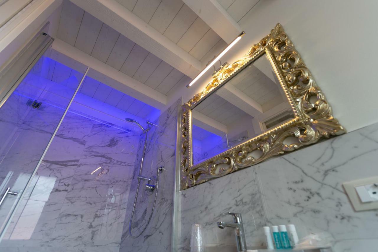 Ca' Vittoria Boutique House Apartsuite Чоджия Екстериор снимка