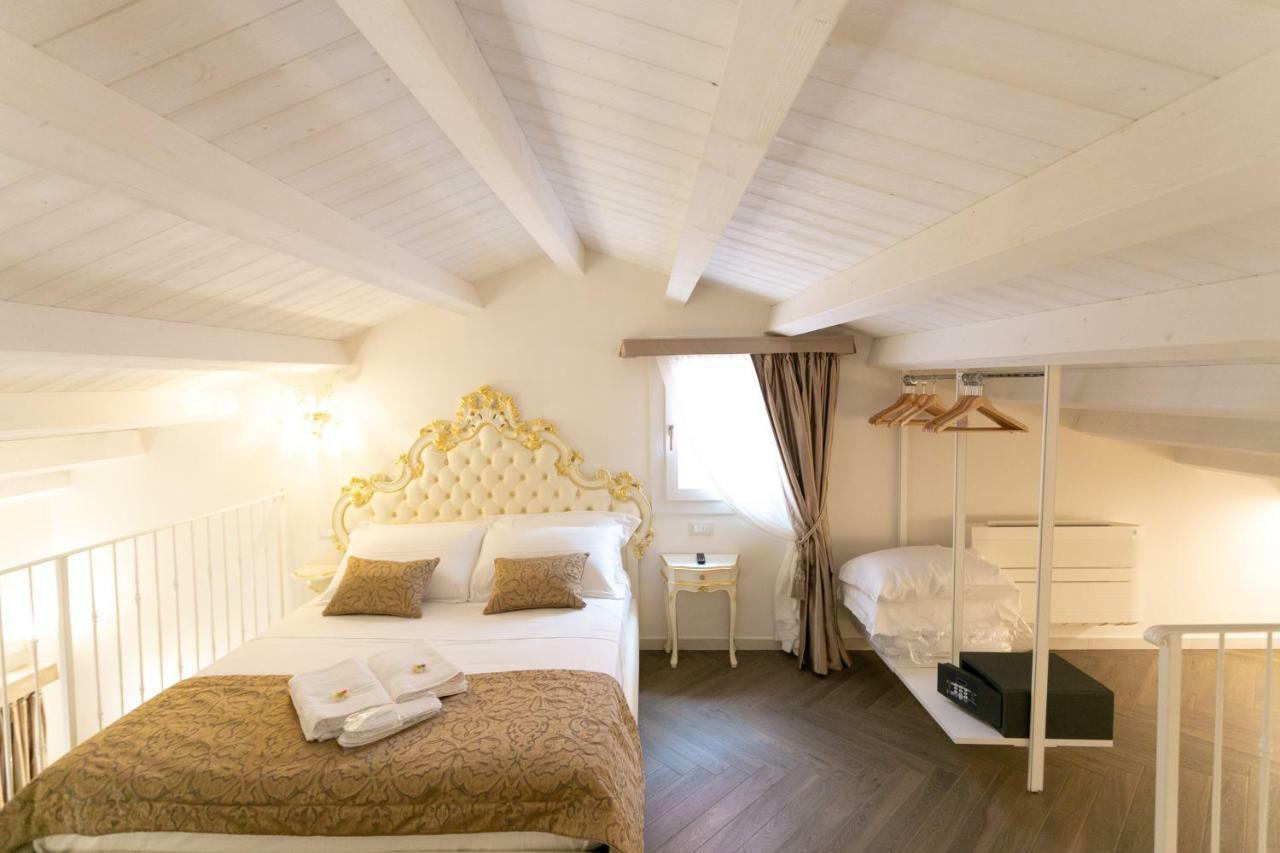 Ca' Vittoria Boutique House Apartsuite Чоджия Екстериор снимка
