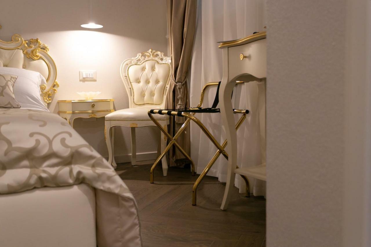 Ca' Vittoria Boutique House Apartsuite Чоджия Екстериор снимка